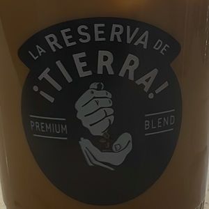 Meet your Posher, Stella